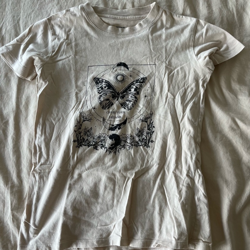 Cotton On graphic tee